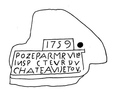 Pierre gravée retrouvée au Château de Toulongeon